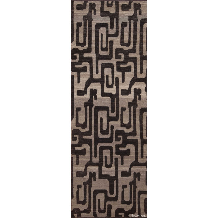 Nazmiyal Collection OneofaKind Modern Contemporary Bold Graphic Black/Brown Runner Rug